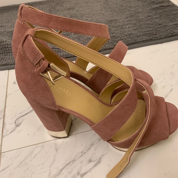 （sold）Michael Kors Sandal Heel - Picture 2 of 2